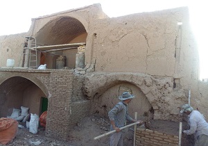 مرمت و بازسازی خانه باغ امامی در میبد