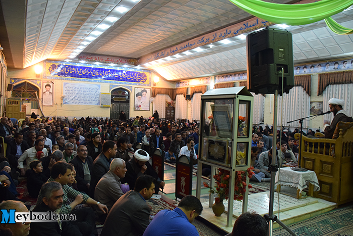 گزارش تصویری از مراسم تحویل سال نو در گلزار شهدای فیروزآباد