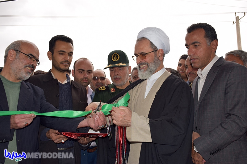 گزارش تصویری از افتتاح نخستین مرکز سایبری استان در شهرستان میبد