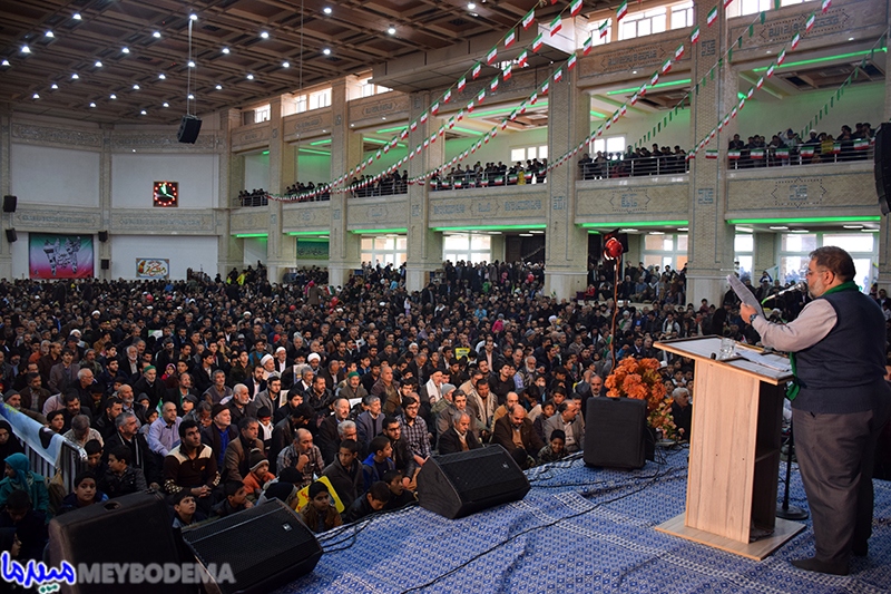 فیلم/ پیام مردم میبد در راهپیمایی عظیم ۲۲ بهمن امسال چه بود؟