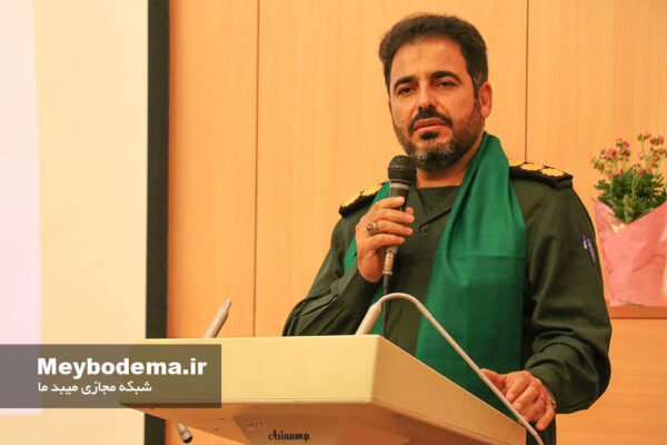 سخنان آیت‌الله اعرافی چراغ راه سپاه و بسیج است