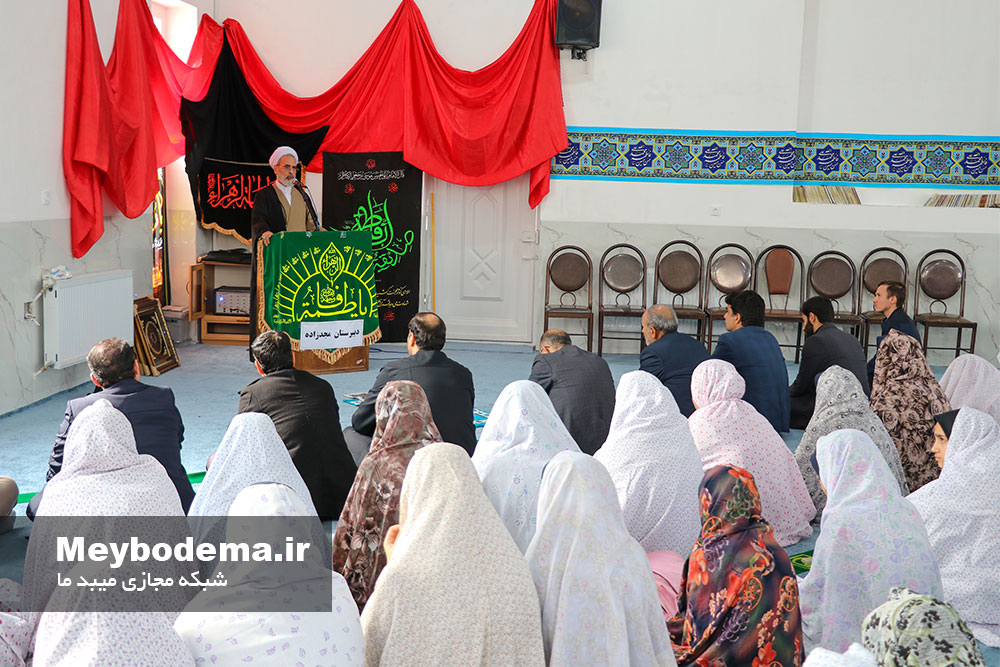 افتتاح نمازخانه آموزشگاه مجدزاده با حضور آیت الله اعرافی + عکس