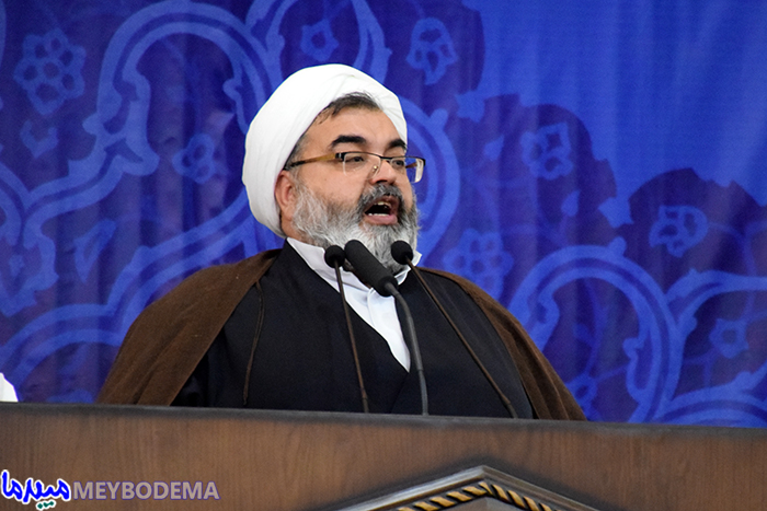 نمایندگان، آینه تمام نمای ملت رشید و سرافراز ایران اسلامی باشند | گزارش تصویری از نماز جمعه