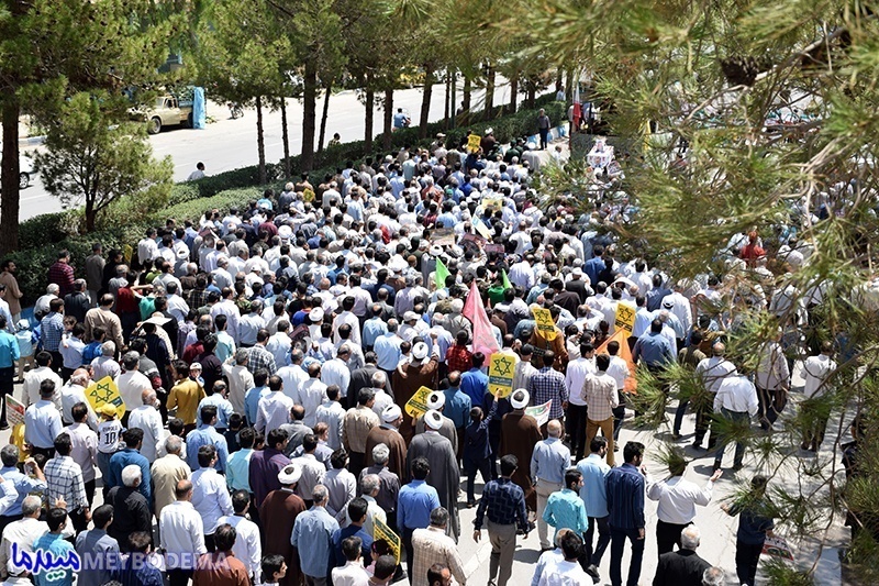 گزارش تصویری از راهپیمایی روز قدس در شهرستان میبد