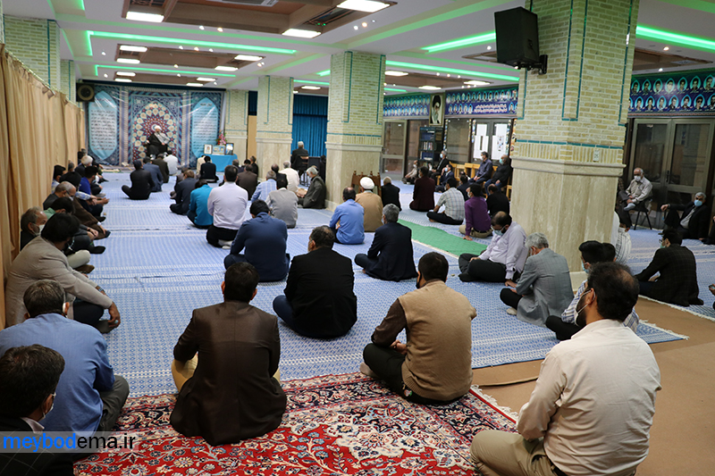 گزارش تصویری از مراسم سالگرد حاج حبیب برزگری در میبد