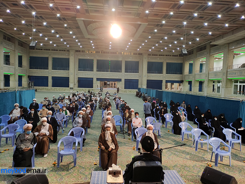 گزارش تصویری از جلسه درس اخلاق آیت الله مدرسی یزدی برای طلاب میبدی