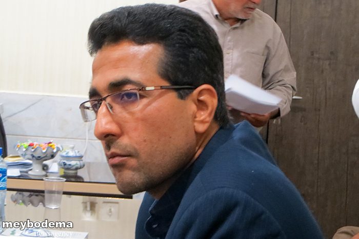 آخرین وضعیت سالن هلال احمر در گفتگو با رئیس کمیسیون فرهنگی، اجتماعی و ورزشی شواری شهر میبد